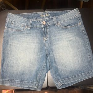 Guess Bermuda short